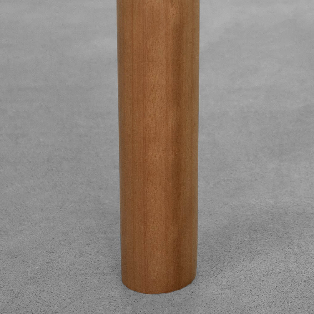 pe mesa